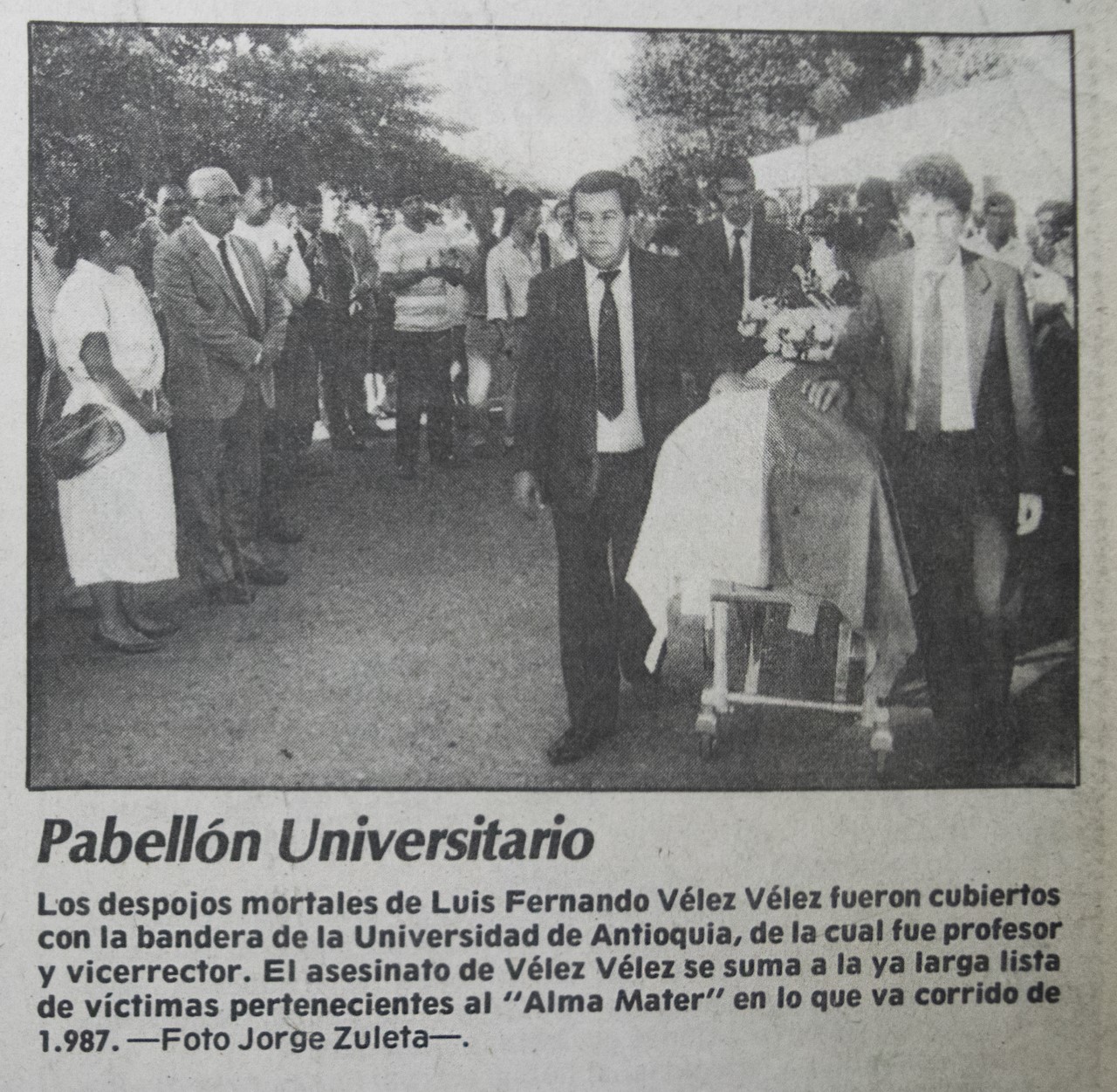 Imágenes vía El Colombiano y Fondo Documental del Archivo Histórico de la Universidad de Antioquia