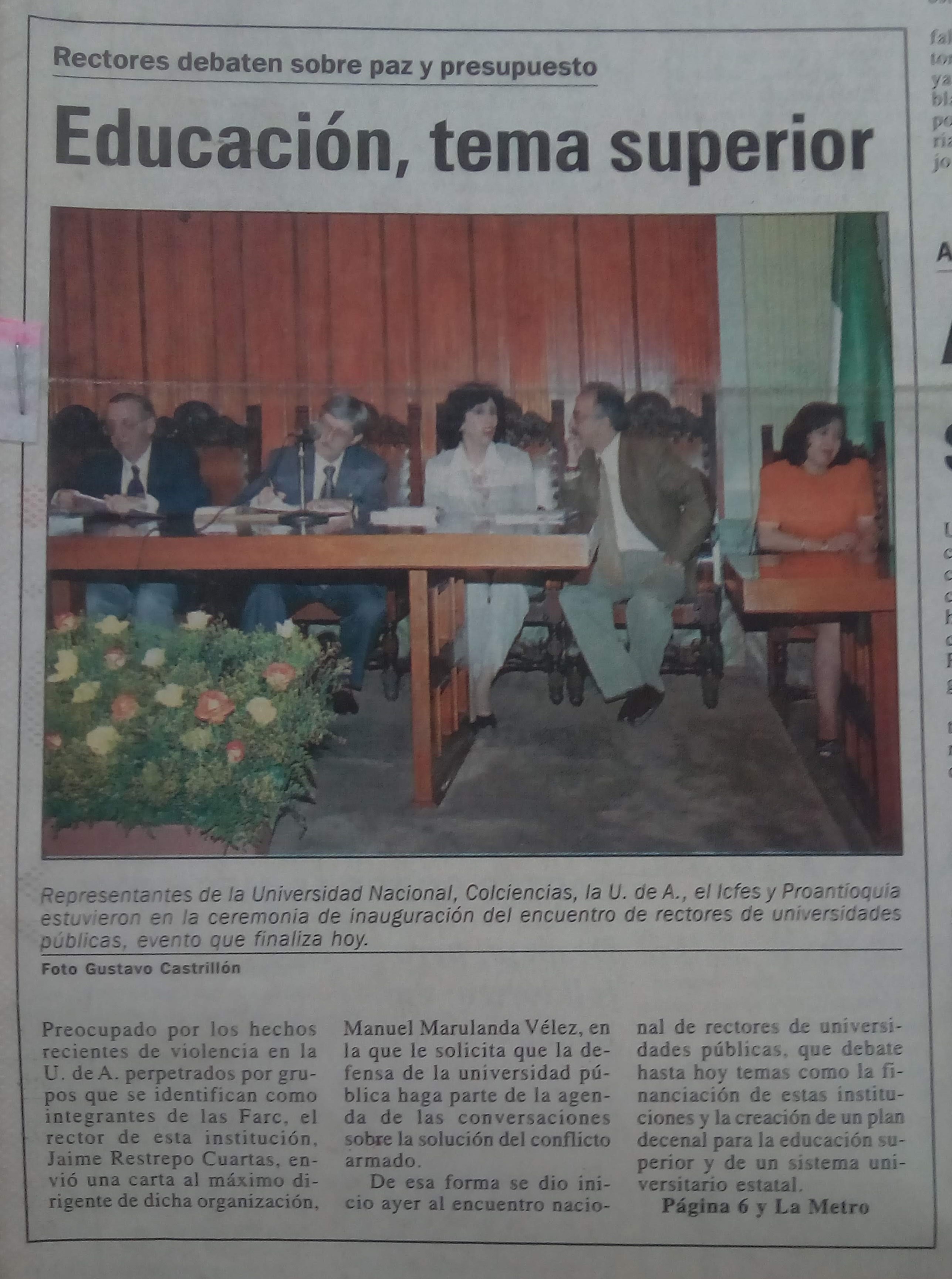 Fotografía tomada de la edición del 28 de noviembre de 1998 del periódico El Mundo.