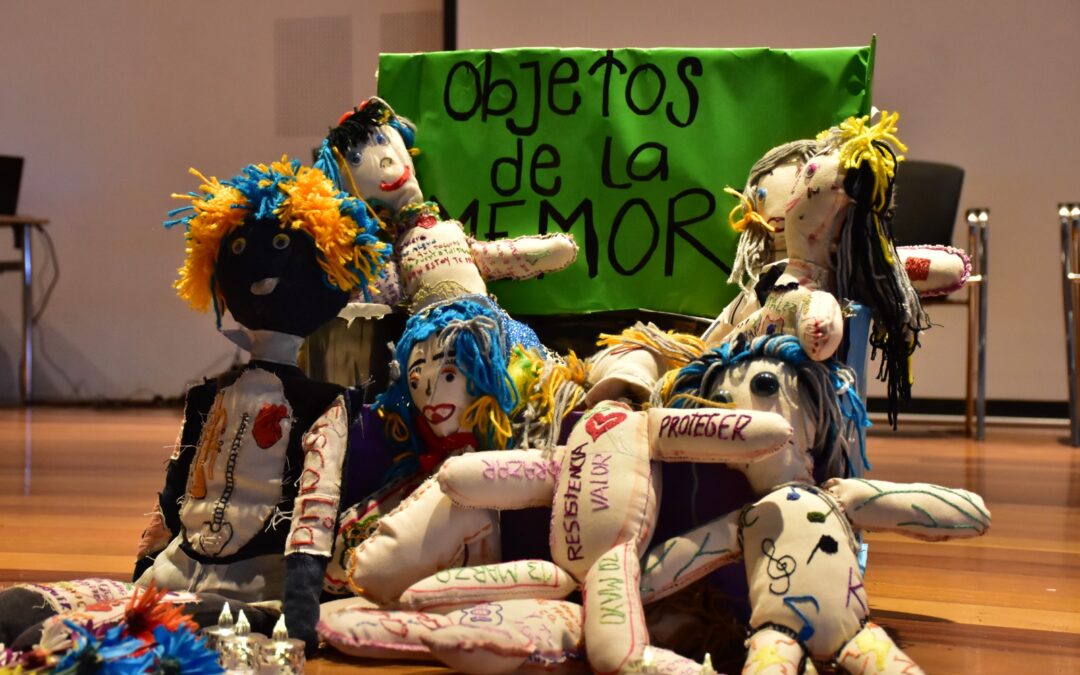 La obra de teatro Buscadoras tejiendo luz para la esperanza fue presentada en la Semana del Detenido Desaparecido.