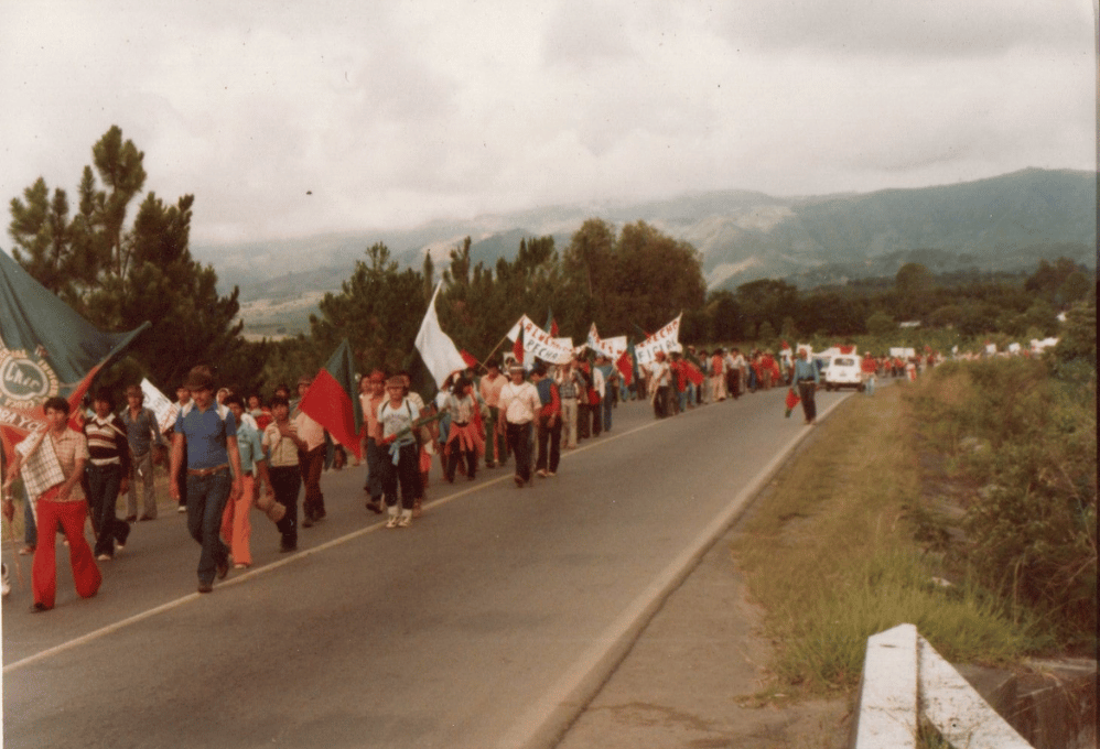 El MAQL dejó las armas para defender la tierra, la autonomía indígena y la paz.
