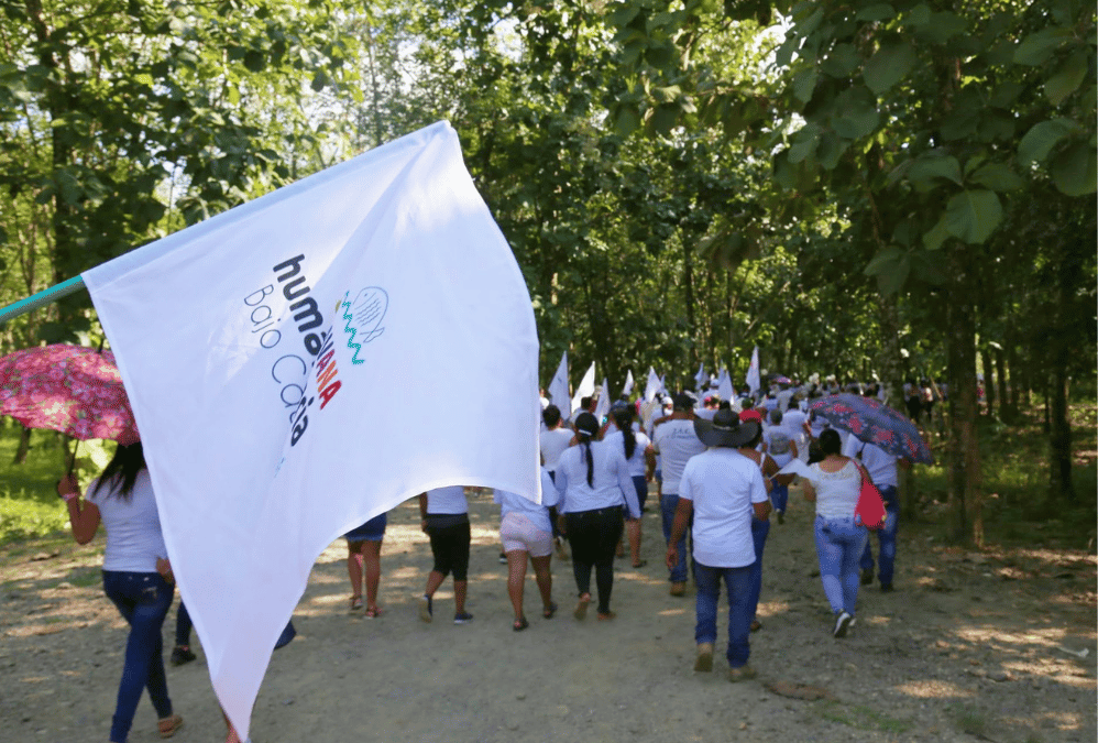 Caravana humanitaria liderada por líderes sociales en Antioquia.